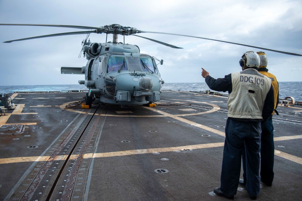 USS Jason Dunham (DDG 109) Conducts Flight Quarters