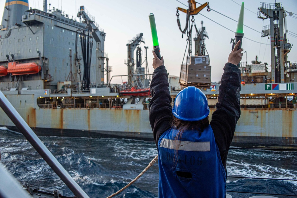 USS Jason Dunham (DDG 109) Conducts A Replenishment-at-Sea