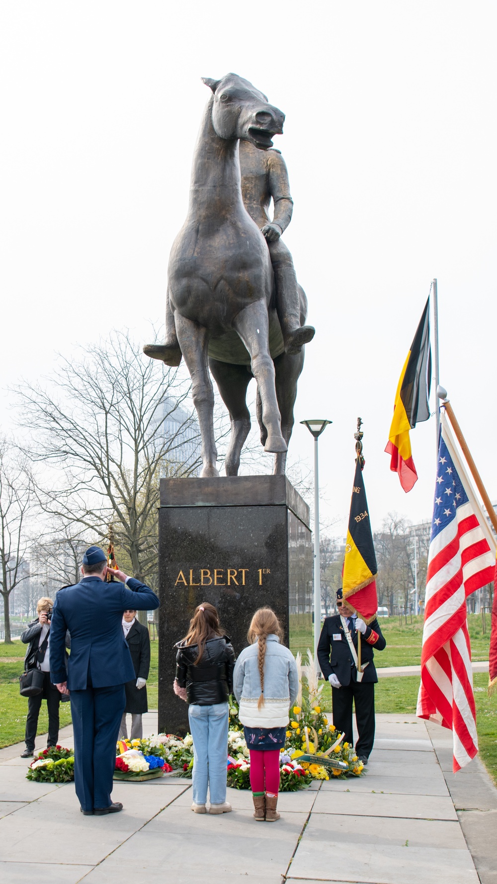 US NMR Attends Tribute Ceremony at Equestrian Statue of Albert I
