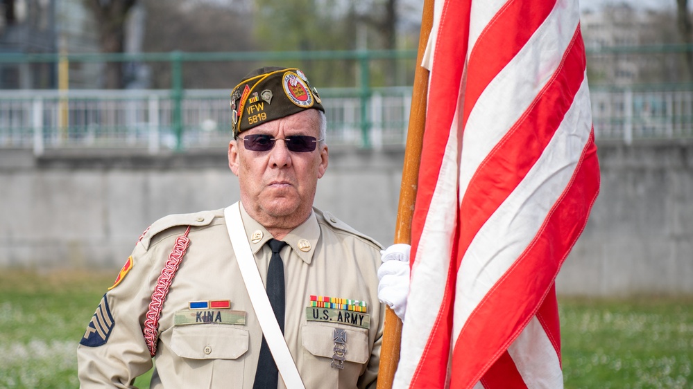 US NMR Attends Tribute Ceremony at Equestrian Statue of Albert I