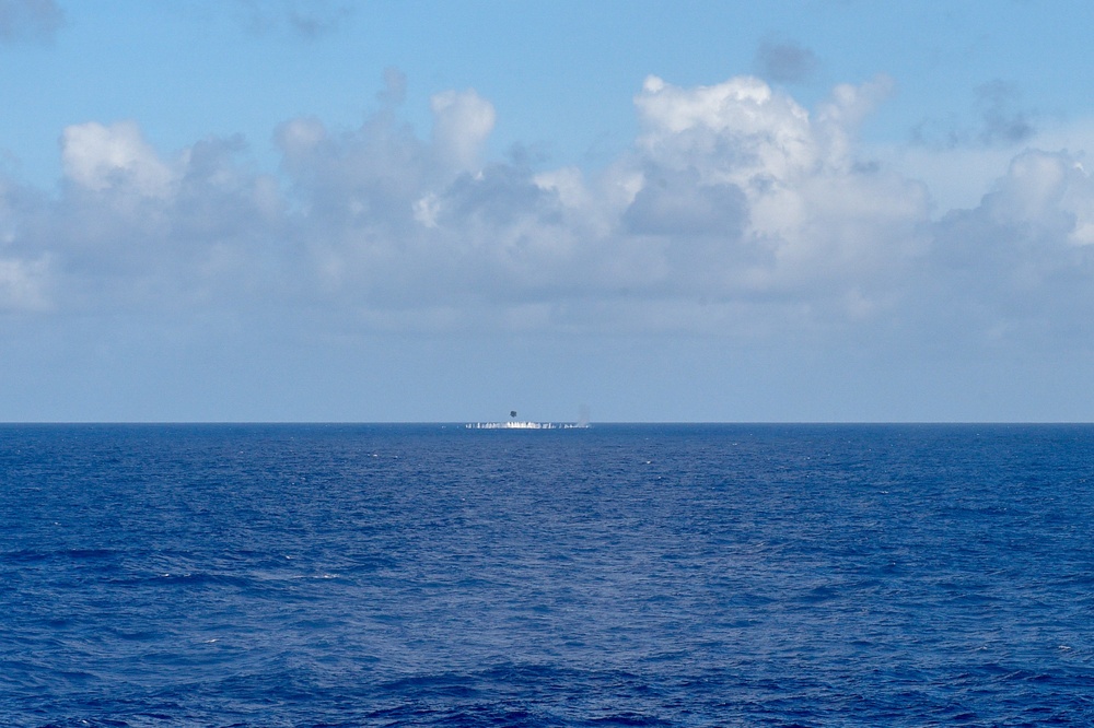 USS Green Bay (LPD 20) Conducts Surface Warfare Advanced Tactics Training