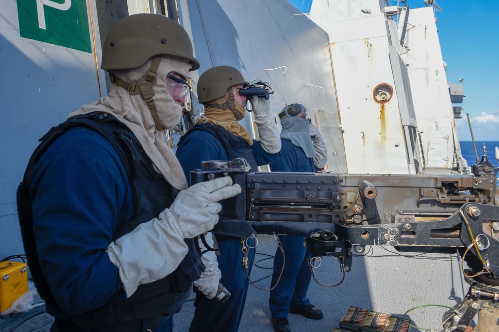 USS Green Bay (LPD 20) Conducts Surface Warfare Advanced Tactics Training