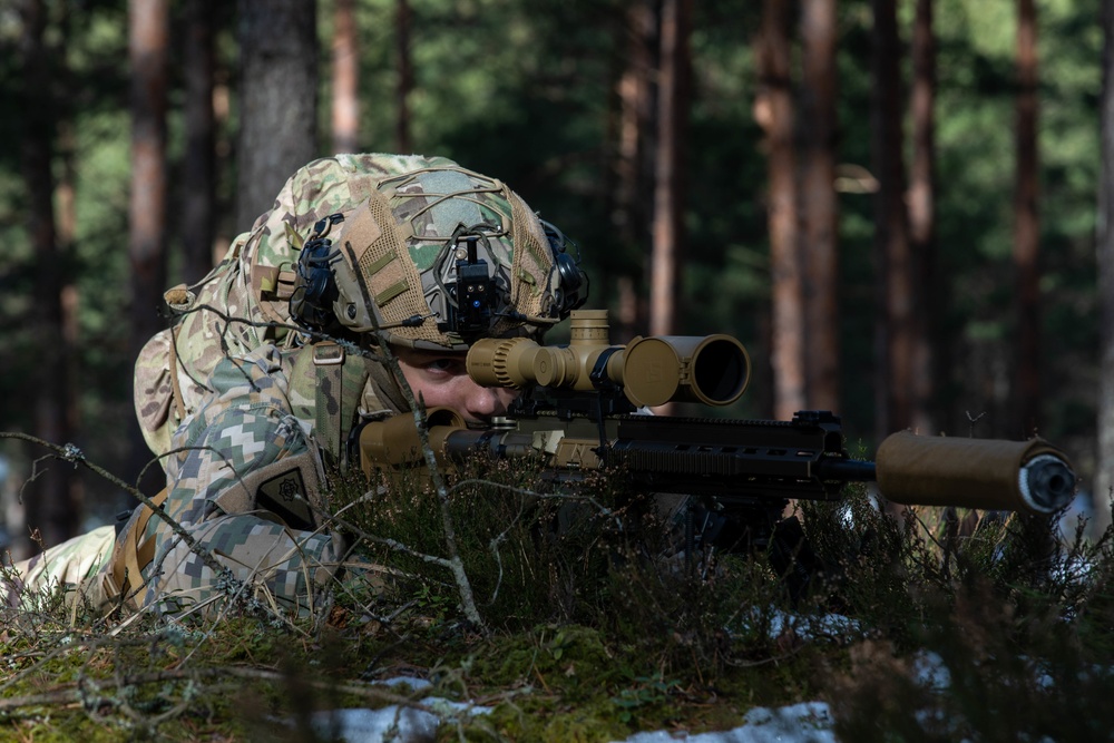 U.S. SOF assist Latvia National Guard boot camp