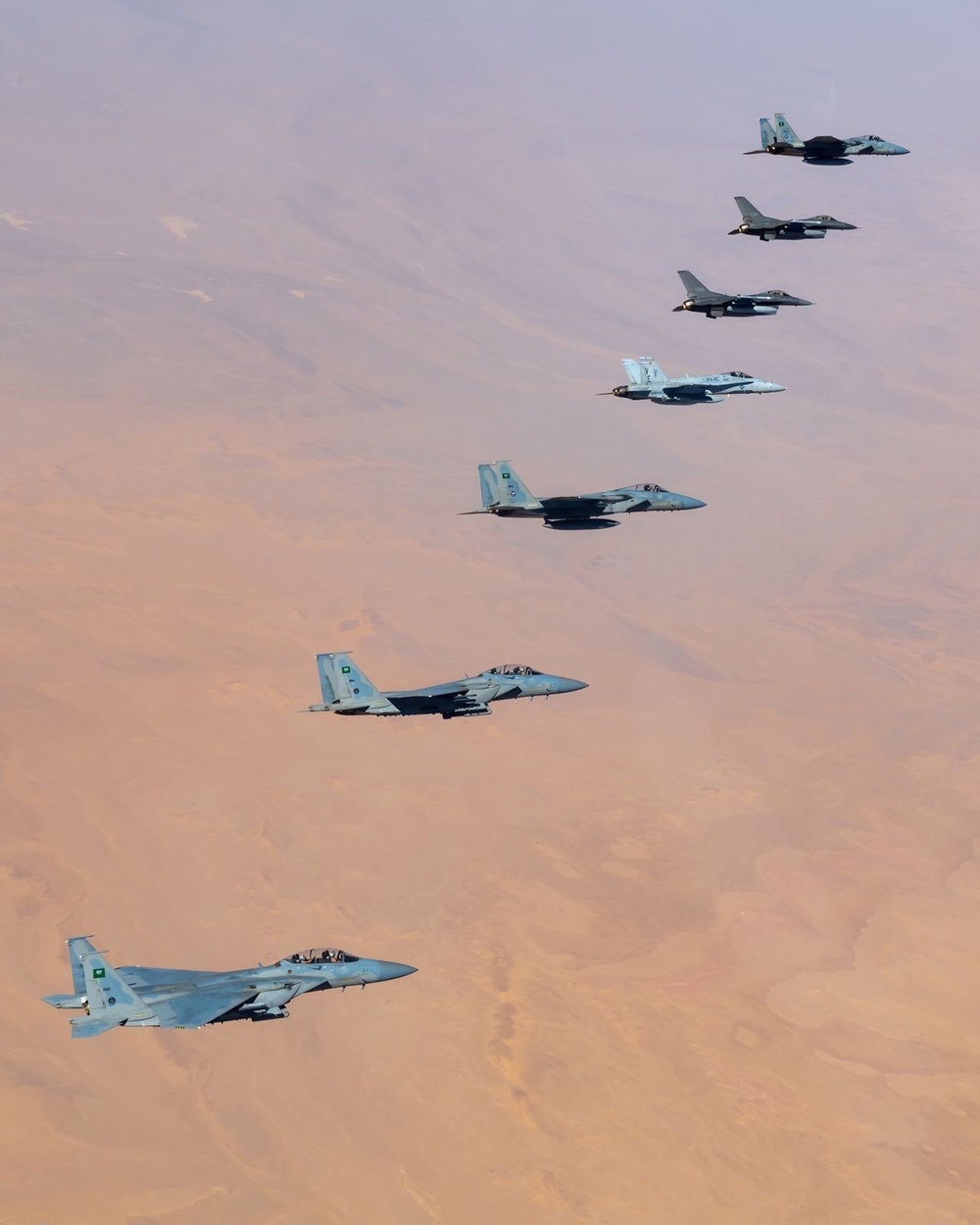 U.S. Marines, F/A-18s redeploy from PSAB