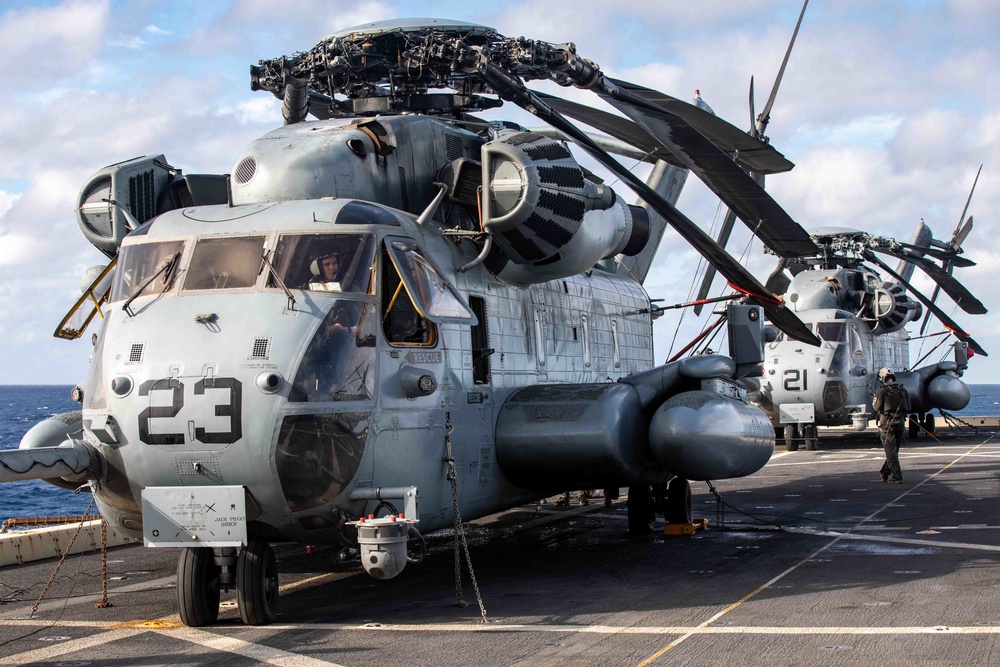 22nd Marine Expeditionary Unit Conducts Flight Operations Aboard USS Arlington