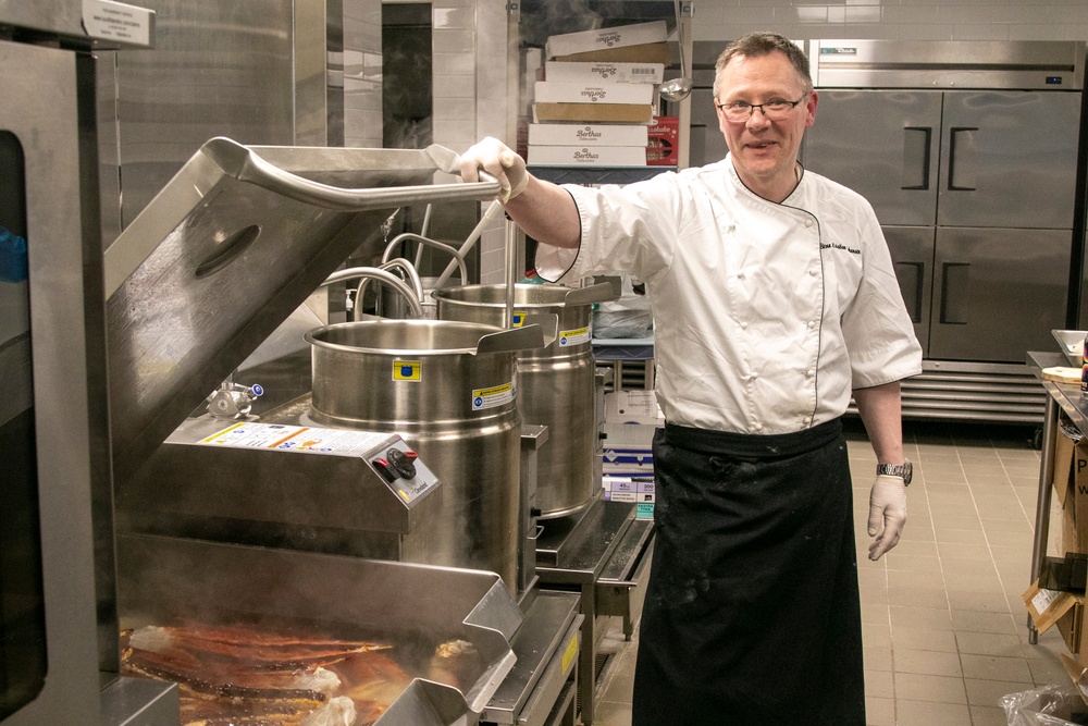 Norwegian Chefs prepare for meal at Camp Ripley