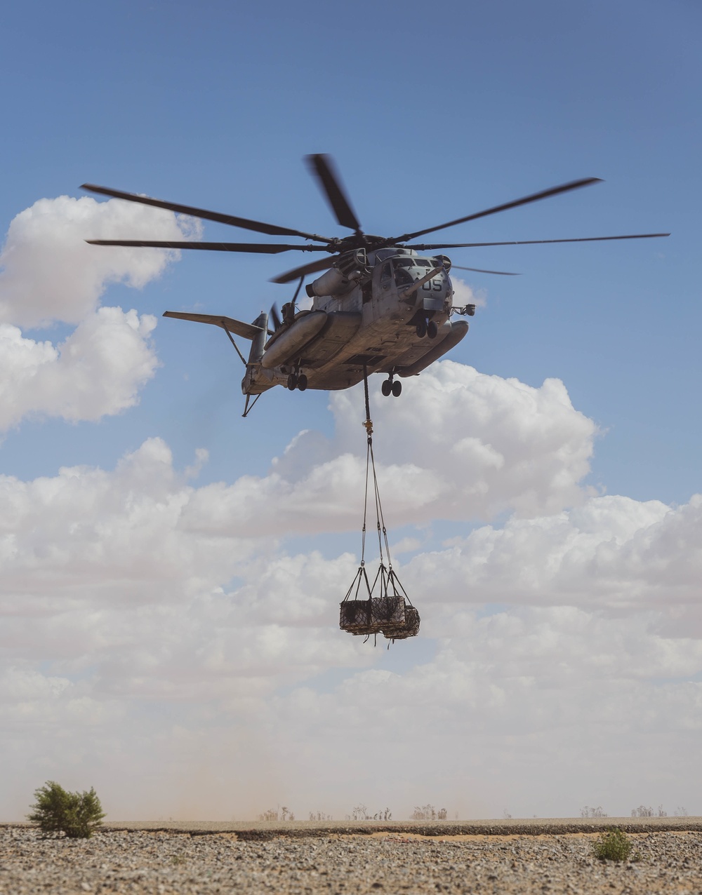 WTI 2-22: CH-53E External Lift