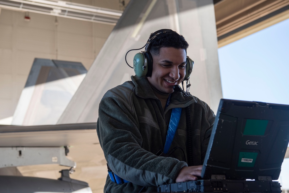 F-22s launch for ACE-focused PF 22-4