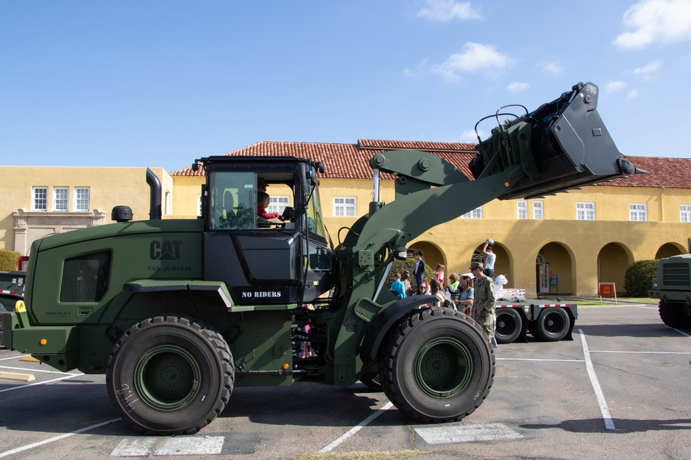 ACB 1 Supports MCRD Library Event