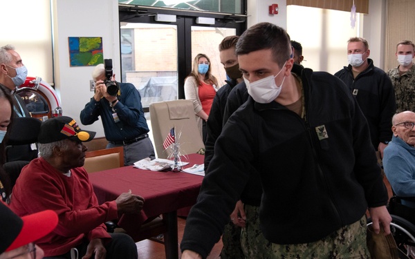 Delaware sailors visit vets during Wilmington port visit