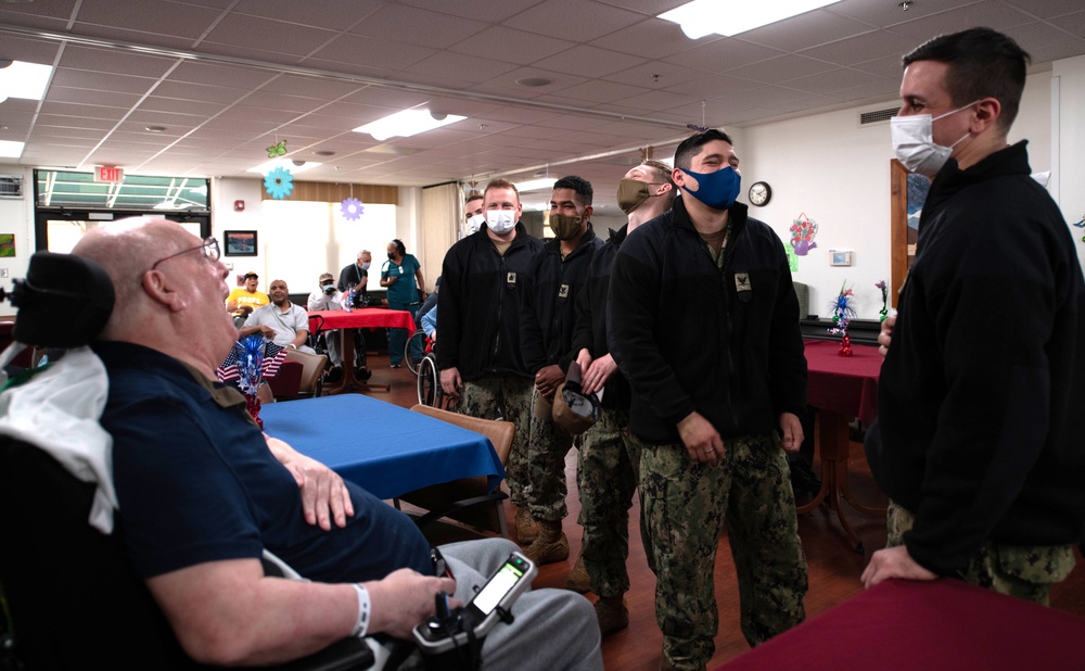 Delaware sailors visit vets during Wilmington port visit