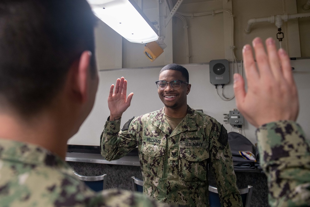 USS America (LHA 6) Daily Operations