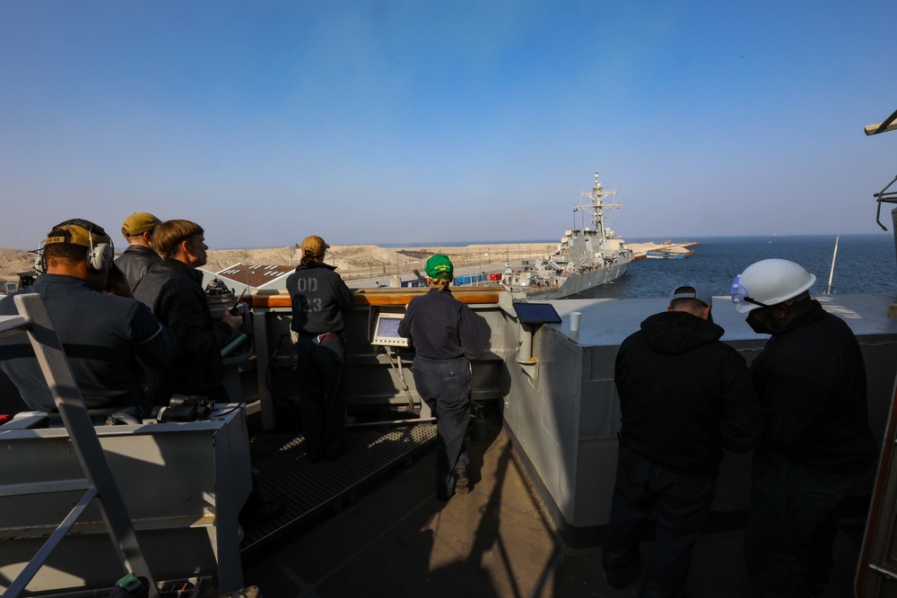 USS The Sullivans – Departing Copenhagen