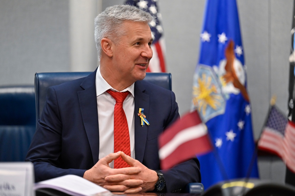 SecAF Kendall meets Latvia MOD Pabriks