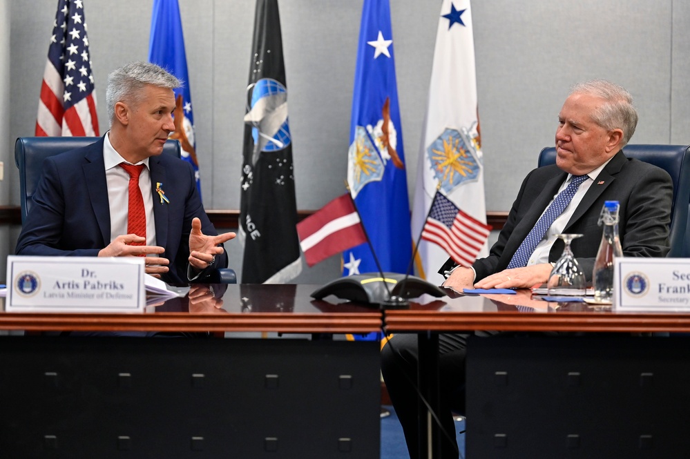 SecAF Kendall meets Latvia MOD Pabriks