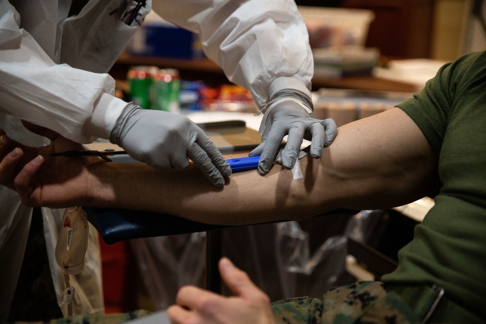 Marines Give Back