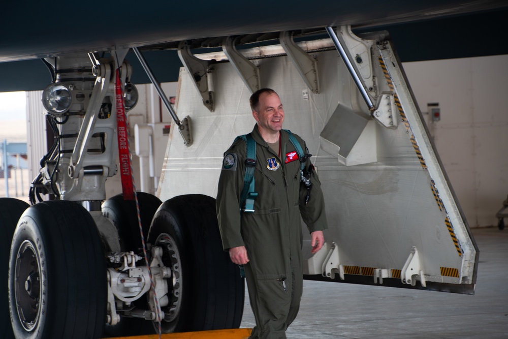 DVIDS - Images - Lt. Col. Sullivan fini flight [Image 1 of 8]