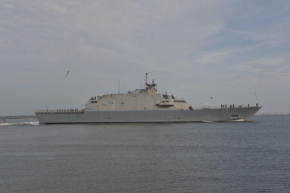 USS Wichita Departs Naval Station Mayport