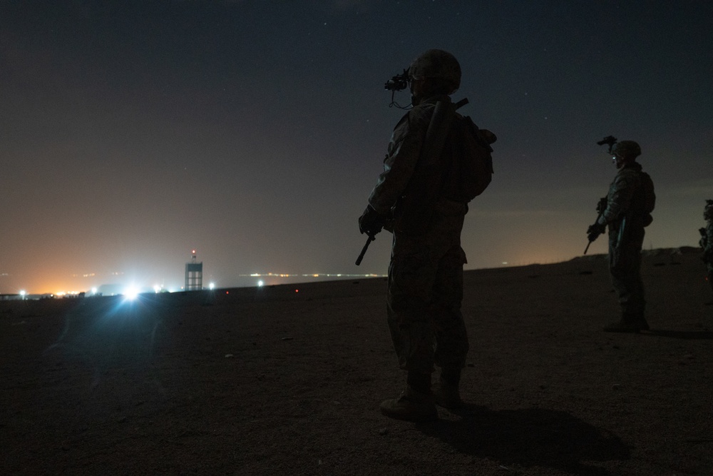 2/24 Conducts Night Range on Camp Titin