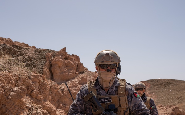 Intrepid Maven final exercise (FINEX) 2