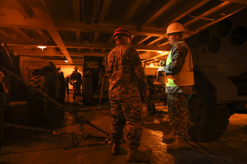 Atlantic Dragon | Marines with 3rd MLG are a part of offload preparation party