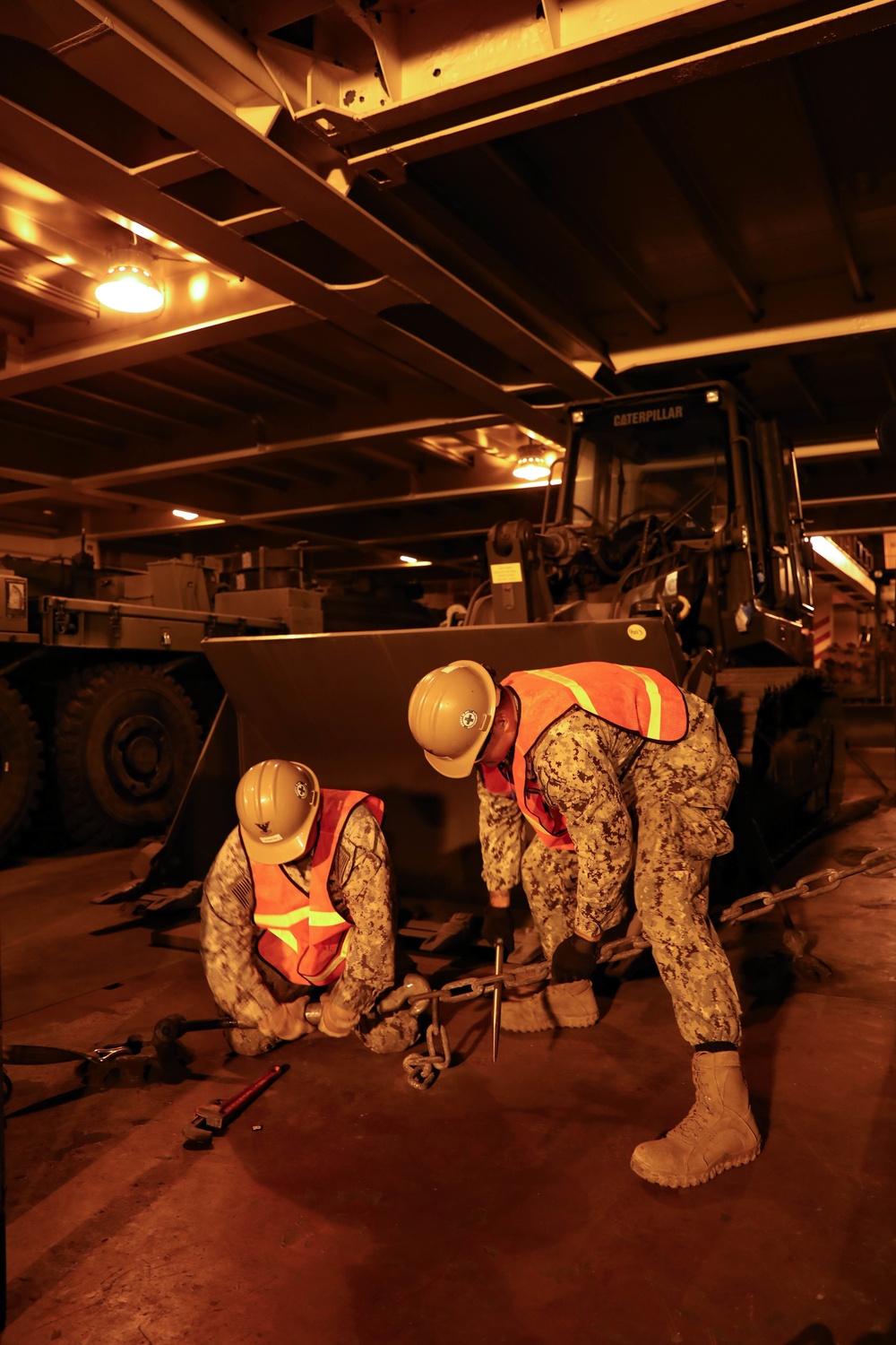 Atlantic Dragon | Marines with 3rd MLG are a part of offload preparation party