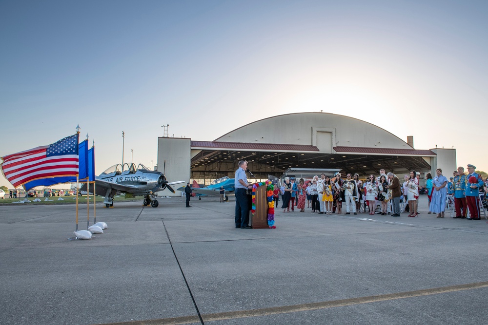 AETC Commander hosts Fiesta Reception