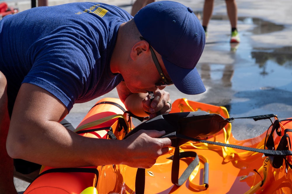 HSC-3 SARMM Gear Test, Rescue Litter