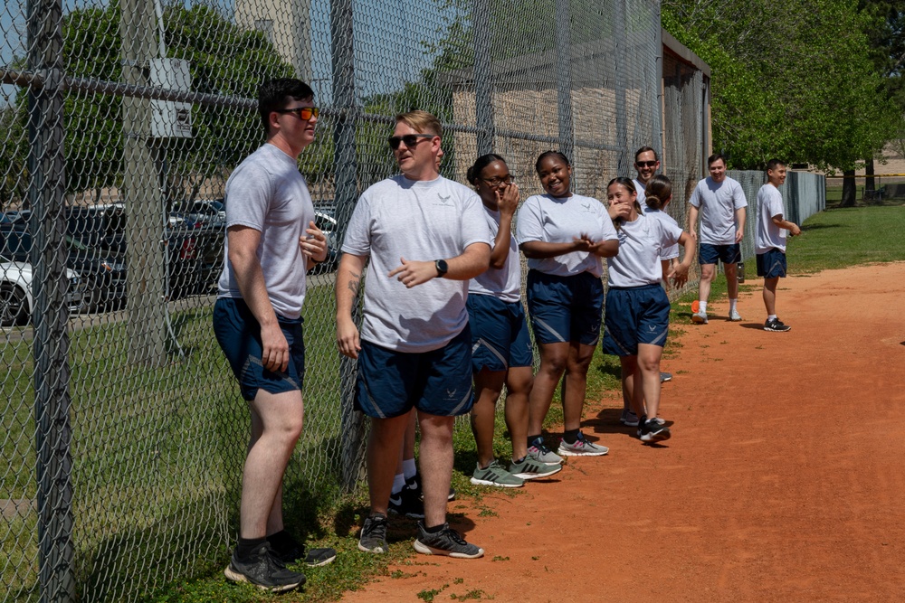 ALS dominates leadership in kickball