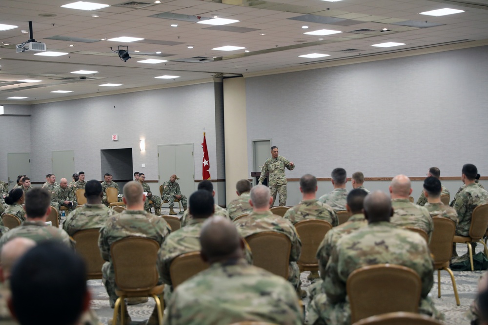 Top Commander of Forces Command visits Fort Stewart and Hunter Army Airfield