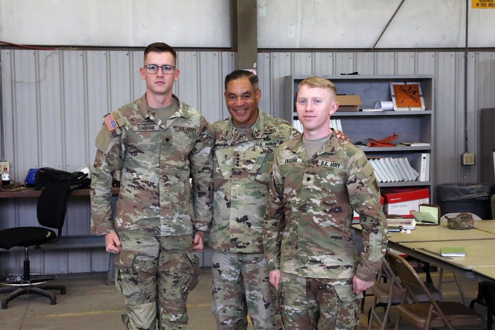 Top Commander of Forces Command visits Fort Stewart and Hunter Army Airfield