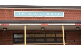 Army Guard extends joint use of dining facility to 102 IW