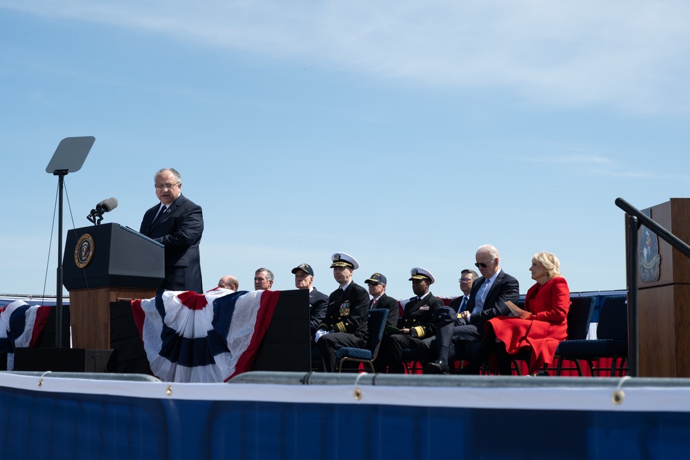 SECNAV attends USS Delaware Commissioning Ceremony