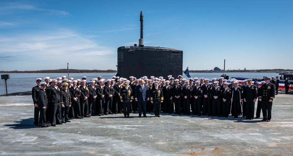 SECNAV attends USS Delaware Commissioning Ceremony