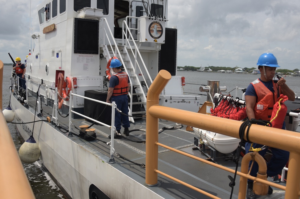 Photo of Coast Guard Cutter Tarpon Departure