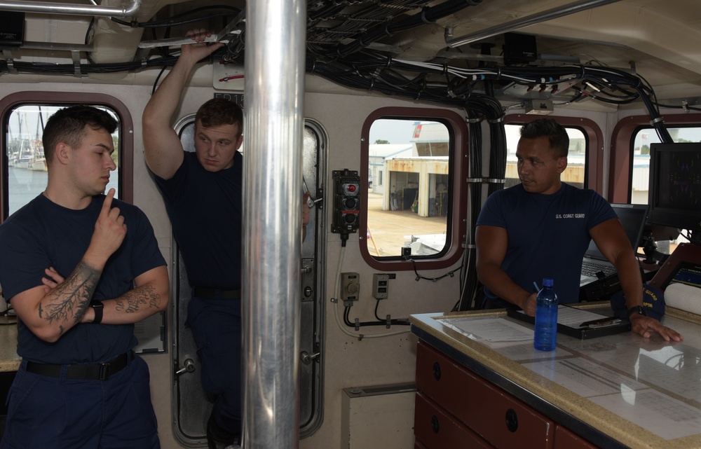 Photo of Coast Guard Cutter Tarpon Departure