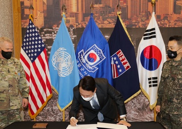 ROK President-elect Yoon Visits USAG-Humphreys
