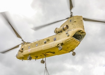 HIARNG aviation conducts sling load operations with field artillery