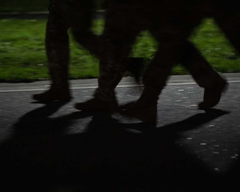 U.S. service members endure 18.6 mile Norwegian Foot March