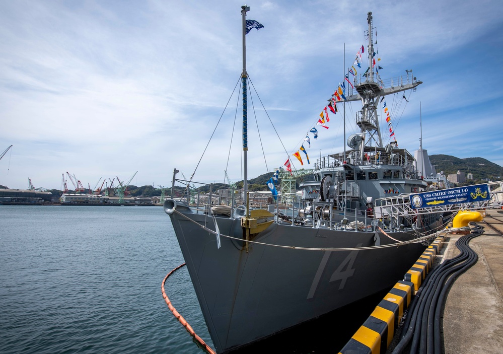 USS Chief Displays Dressed Ship for Chief's Birthday