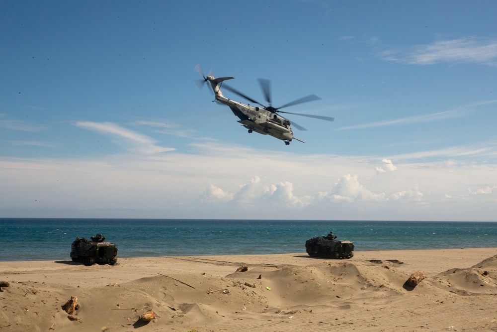 Balikatan 22: Bilateral Amphibious landing at Claveria