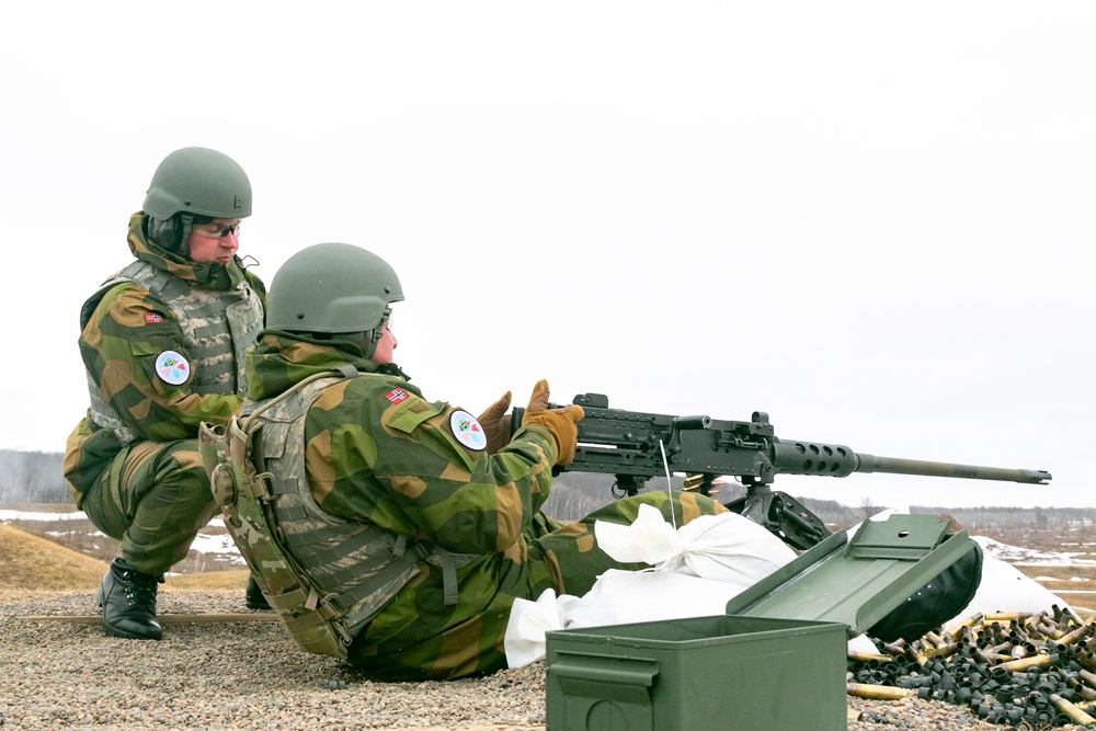 Norwegian Soldiers conduct crew-served weapons qualification at Camp Ripley