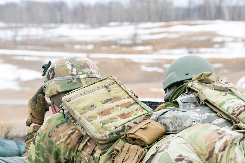 Norwegian Soldiers conduct crew-served weapons qualification at Camp Ripley