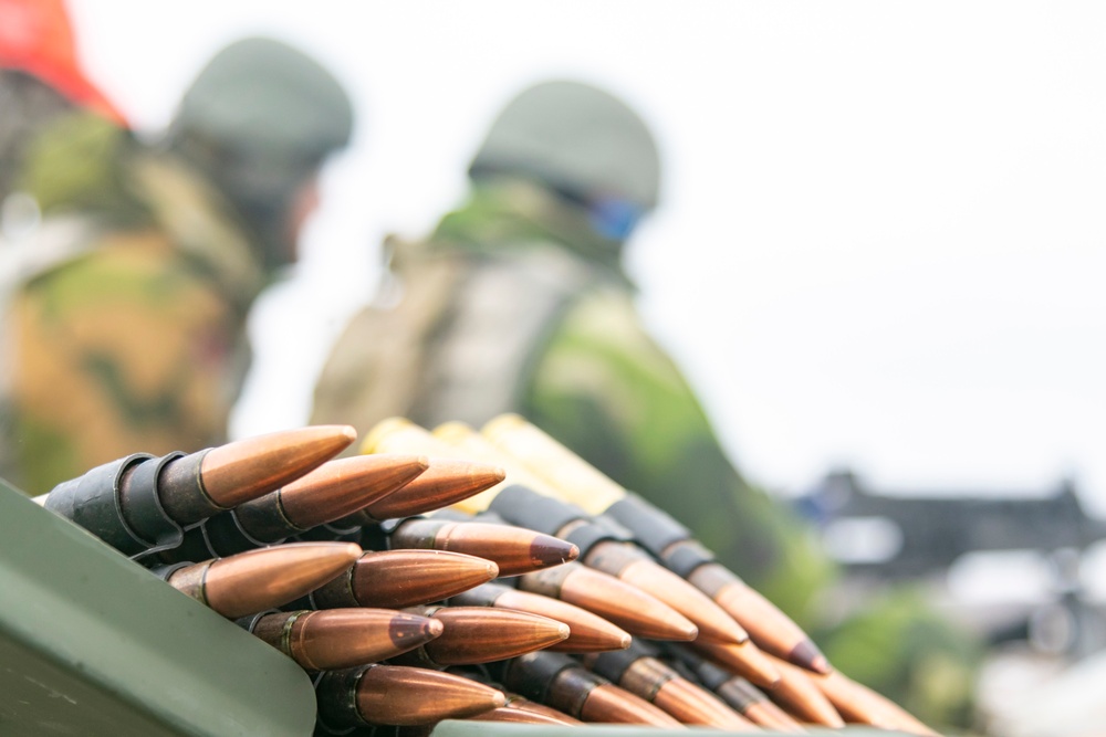 Norwegian Soldiers conduct crew-served weapons qualification at Camp Ripley