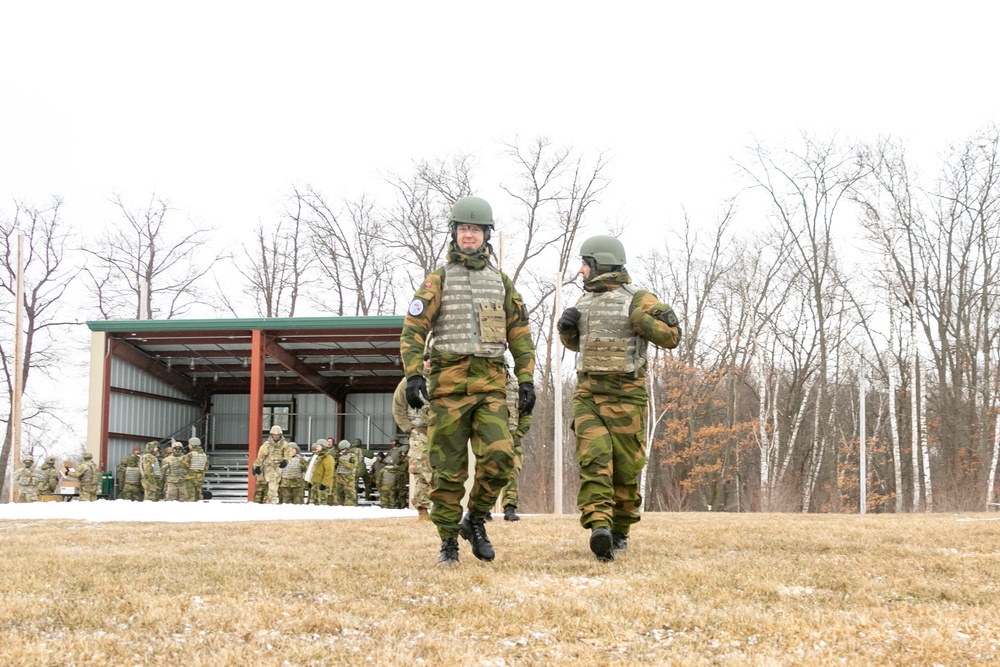 Norwegian Soldiers conduct crew-served weapons qualification at Camp Ripley