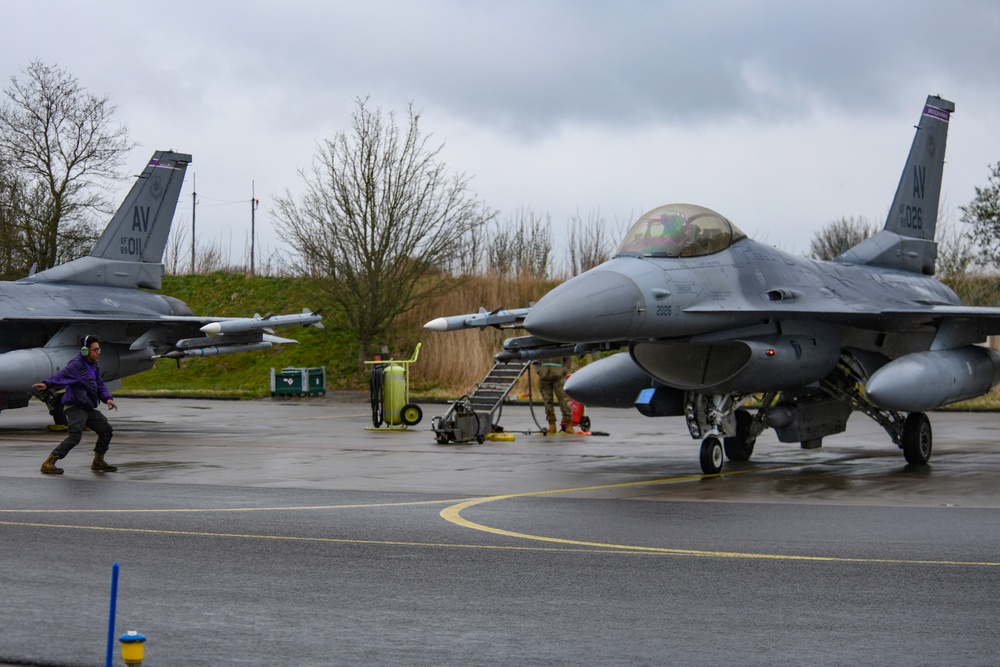 31st FW participates in Frisian Flag 22