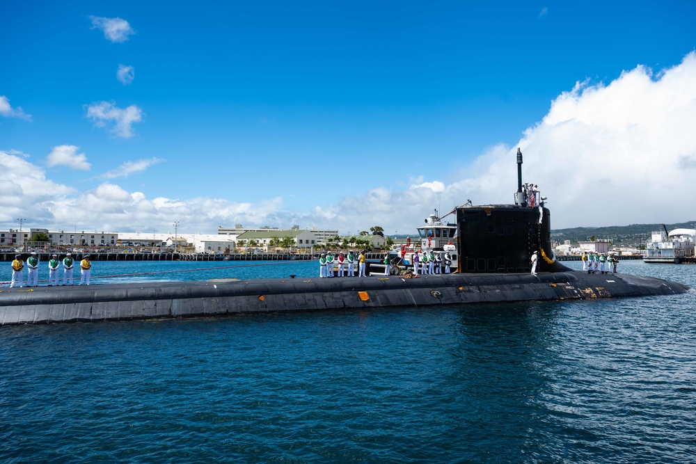 USS Missouri Returns from Deployment