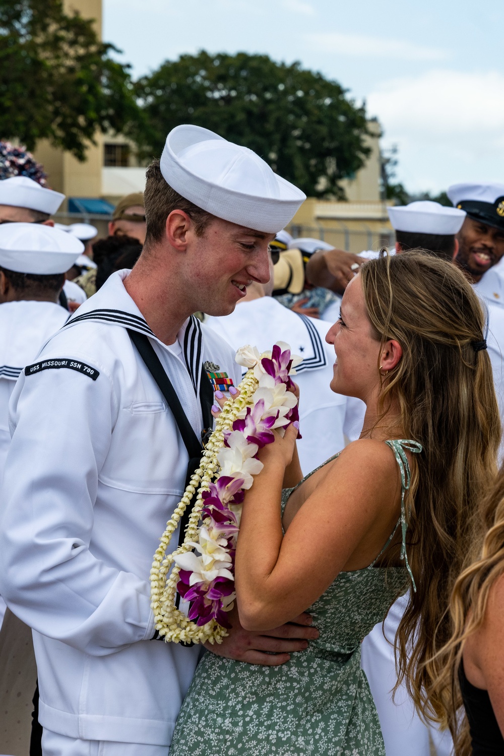 USS Missouri Returns from Deployment