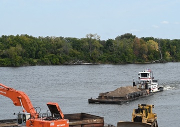 St. Paul District finds win-win solution in maintaining navigation channel