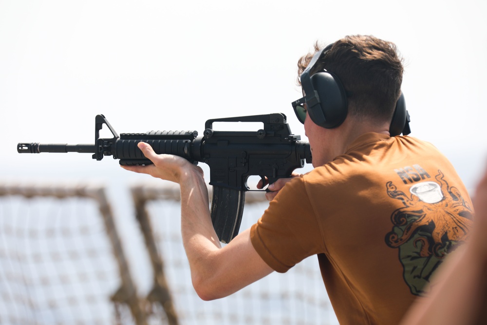 USS Cole weapons familiarization